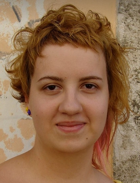 asymetryczne fryzury krótkie uczesanie damskie zdjęcie numer 86A